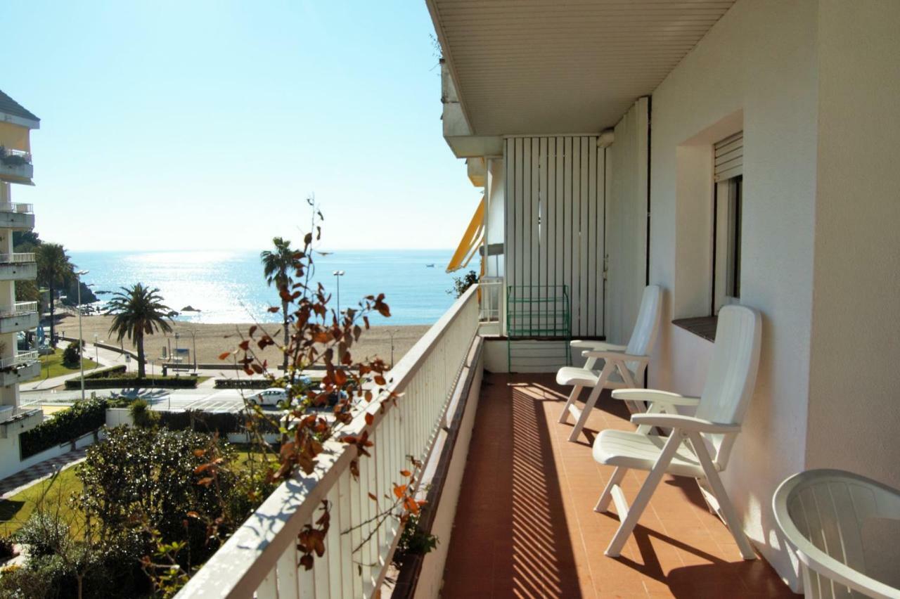 Apartamento Alessia Garden Lloret de Mar Bagian luar foto