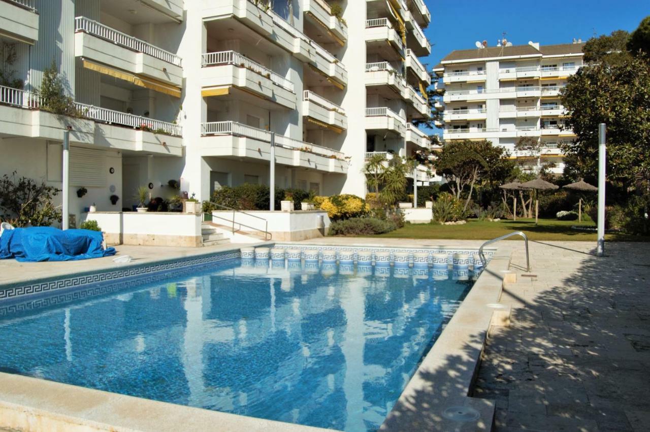 Apartamento Alessia Garden Lloret de Mar Bagian luar foto