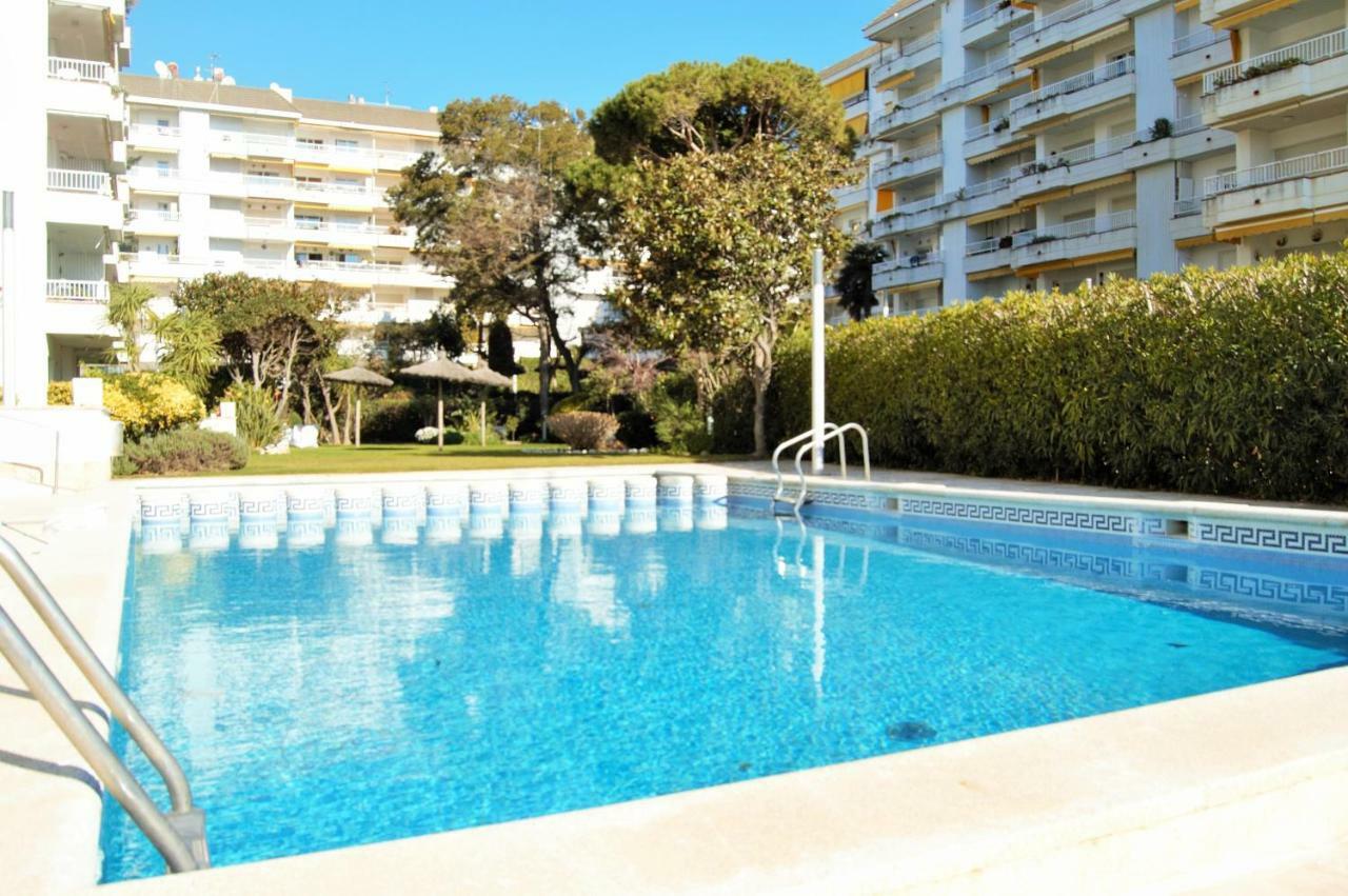 Apartamento Alessia Garden Lloret de Mar Bagian luar foto